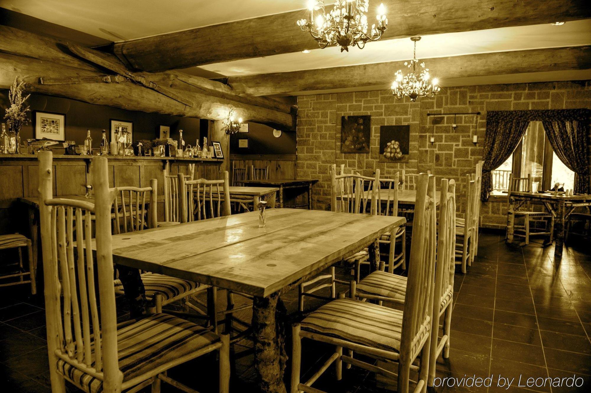 Trout Point Lodge Of Nova Scotia East Kemptville Esterno foto