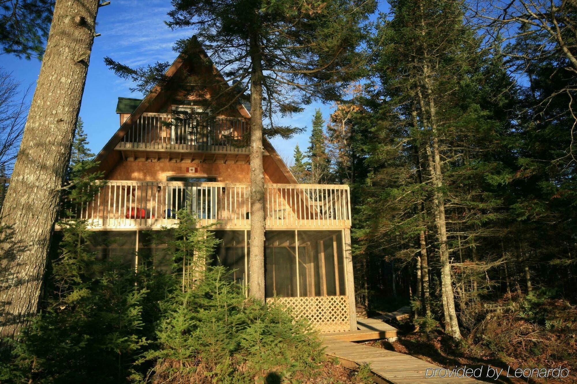 Trout Point Lodge Of Nova Scotia East Kemptville Esterno foto